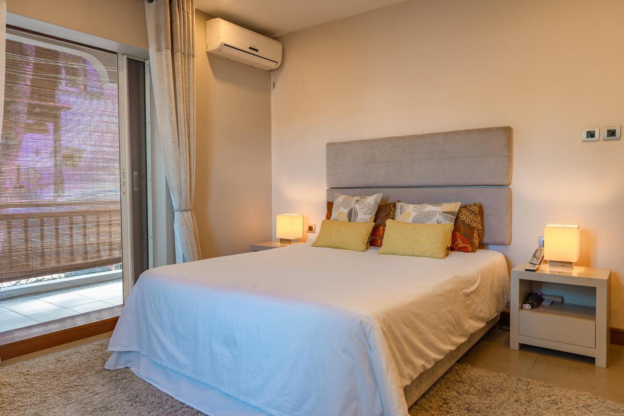 Beachfront Luxurious Stunning Sunset Boulevard Apartment, Grand Baie Exterior foto